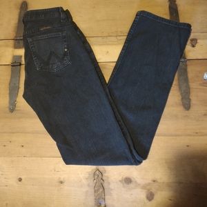 Women's Wrangler Q-Baby No Gap Waistband Size 3/4 x 34 Faded Black Jeans
